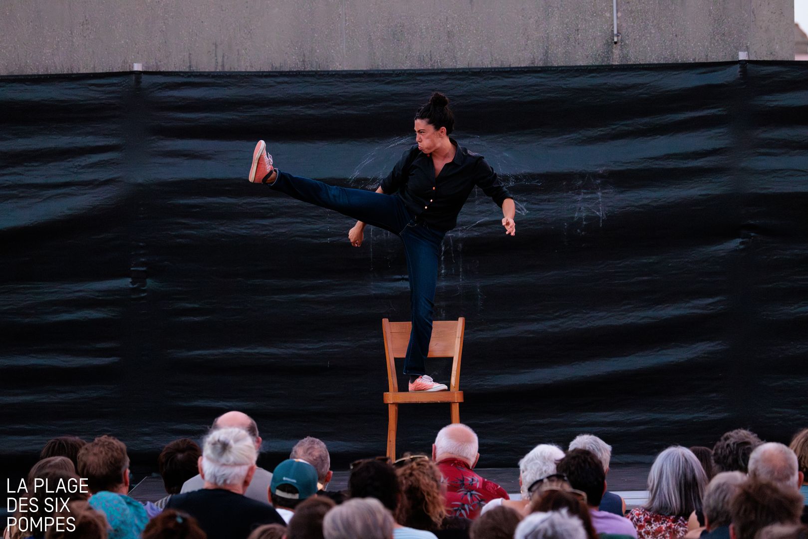 La Famille vient en mangeant
